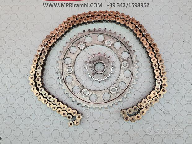 Subito CORONA CATENA HONDA CBR 600 RR 2006 2005