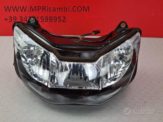 Subito FARO ANTERIORE HONDA CBR 929 2000 2001 900