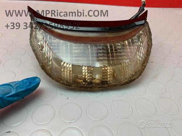 Subito FARO POSTERIORE HONDA CBR 1000 RR 2004 2005
