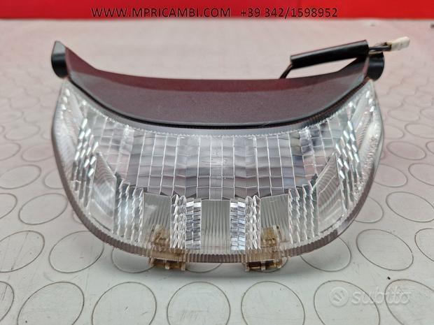Subito FARO POSTERIORE HONDA CBR 600 2005 2006