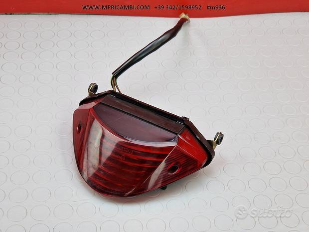 Subito FARO POSTERIORE HONDA HORNET 600 2003 2004