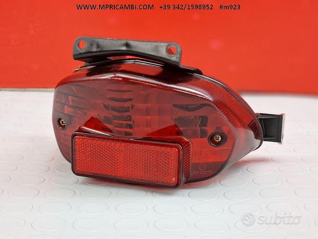 Subito FARO POSTERIORE SUZUKI GSXR 1000 2001 2002
