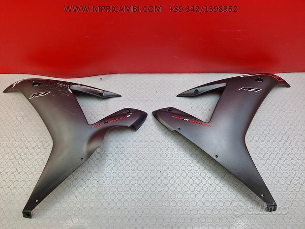 Subito FIANCHETTO LATERALE YAMAHA R1 2003 2002