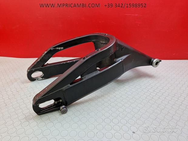 Subito FORCELLONE POSTERIORE YAMAHA R1 2003 2002