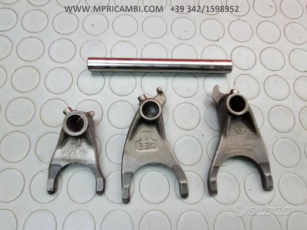 Subito FORCHETTE FORCELLE HONDA CBR 600 2005 2006