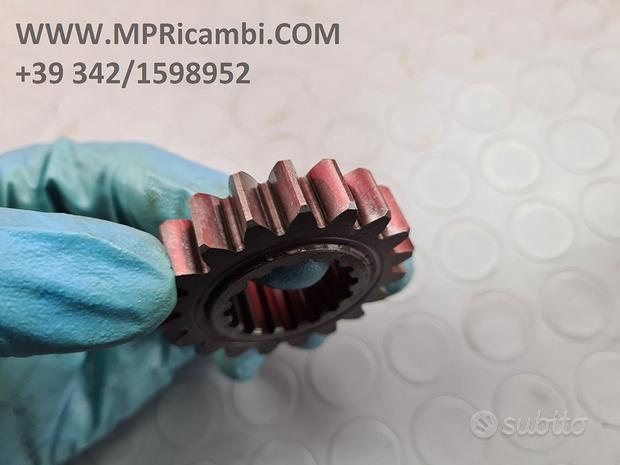 Subito INGRANAGGIO Z19 YAMAHA R1 2002 2003 YZF