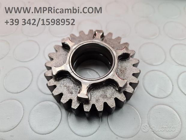 Subito INGRANAGGIO Z25 YAMAHA R1 2002 2003 YZF