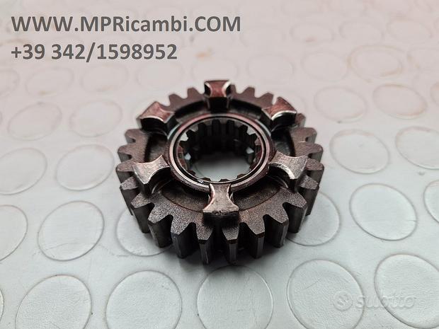 Subito INGRANAGGIO Z26 YAMAHA R1 2002 2003 YZF