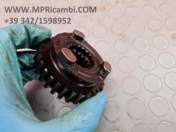 Subito INGRANAGGIO Z30 YAMAHA R1 2002 2003 YZF