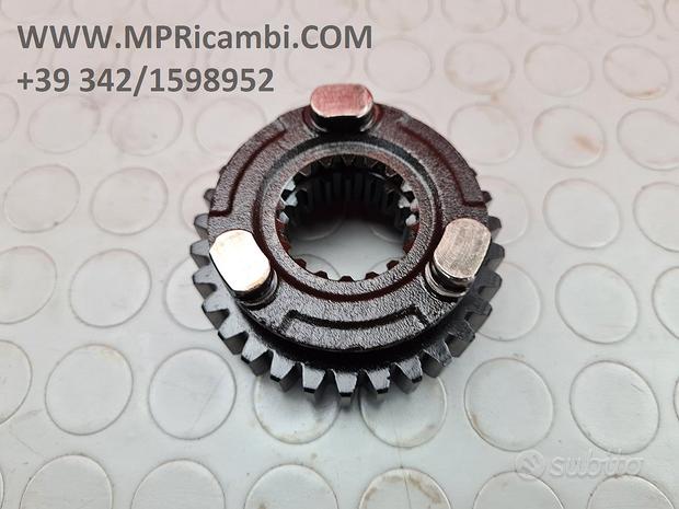 Subito INGRANAGGIO Z30 YAMAHA R1 2002 2003 YZF