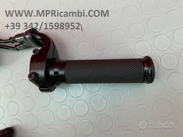 Subito MANOPOLA GAS YAMAHA R1 2007 2008 YZF