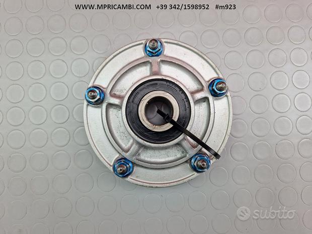 Subito MOZZO POSTERIORE SUZUKI GSXR 1000 2001 2002