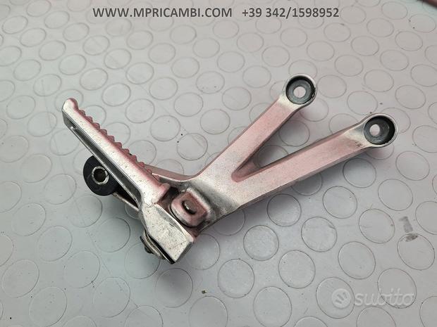 Subito PEDANE PASSEGGERO HONDA CBR 954 2002 2003