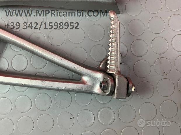 Subito PEDANE PASSEGGERO YAMAHA R6 2006 2007