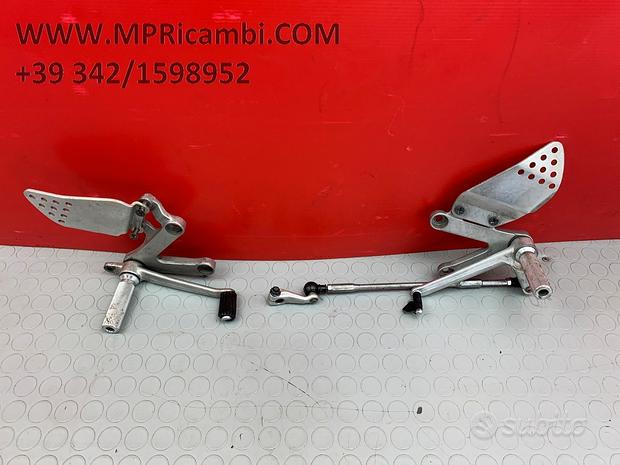Subito PEDANE PILOTA HONDA CBR 919 1996 1997 900