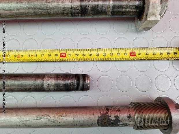 Subito PERNI PERNO SUZUKI GSXR 1000 2001 2002