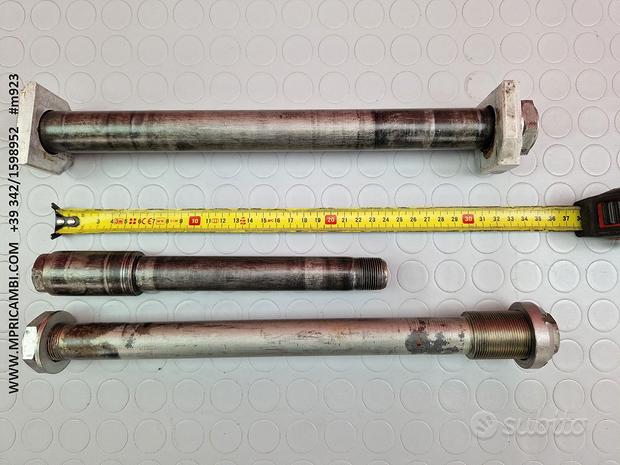 Subito PERNI PERNO SUZUKI GSXR 1000 2001 2002