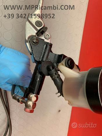 Subito POMPA ANTERIORE HONDA CBR 919 1996 1997 900