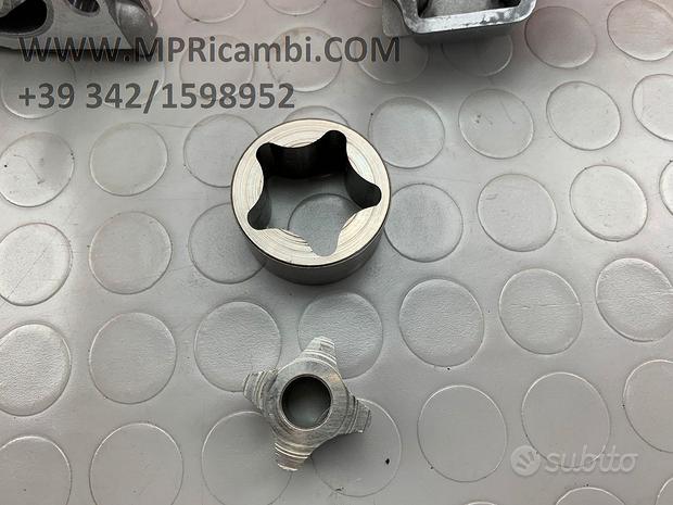 Subito POMPA OLIO HONDA CBR 1000 RR 2004 2005