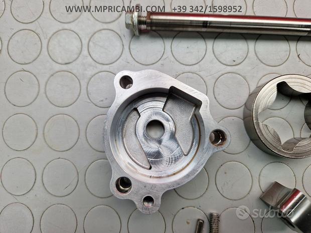 Subito POMPA OLIO HONDA CBR 600 2005 2006