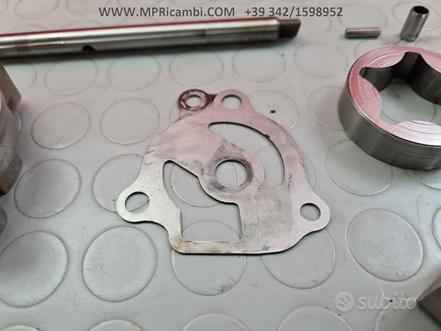 Subito POMPA OLIO HONDA CBR 600 RR 2006 2005