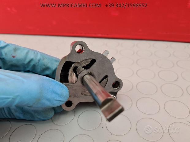 Subito POMPA OLIO HONDA CBR 954 2002 2003
