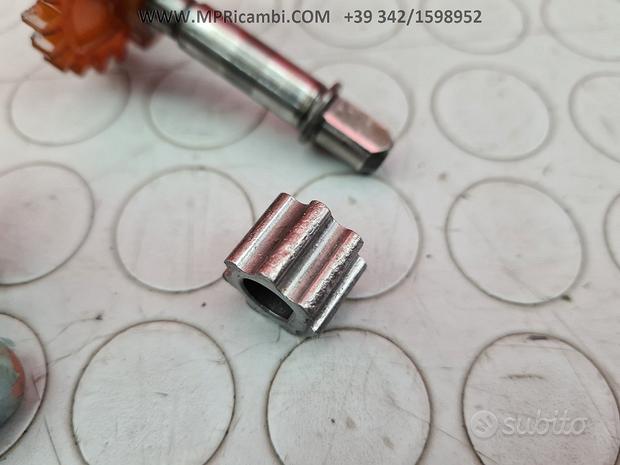 Subito POMPA OLIO HONDA CRF 450 2011 2010 R 2009