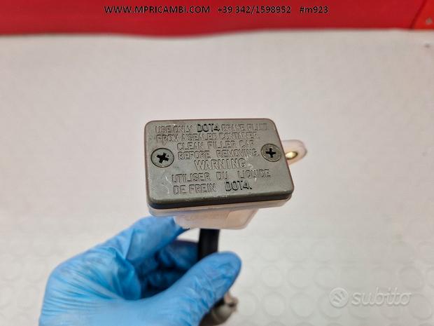 Subito POMPA POSTERIORE SUZUKI GSXR 1000 2001 2002