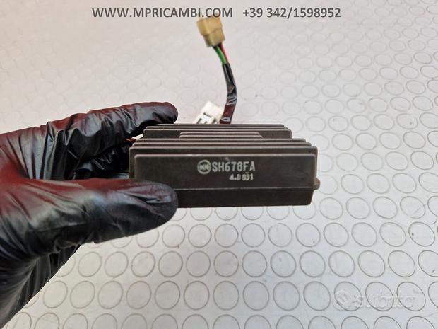 Subito REGOLATORE TENSIONE HONDA CBR 600 2005 2006