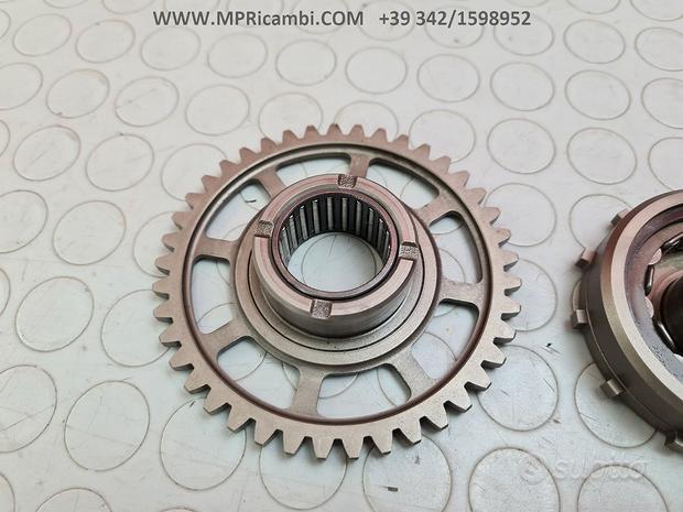 Subito RUOTA LIBERA HONDA CBR 600 RR 2006 2005