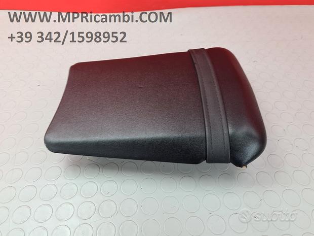 Subito SELLA PASSEGGERO YAMAHA R1 2002 2003 YZF