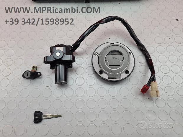 Subito SERRATURE CHIAVI YAMAHA R1 2002 2003 YZF