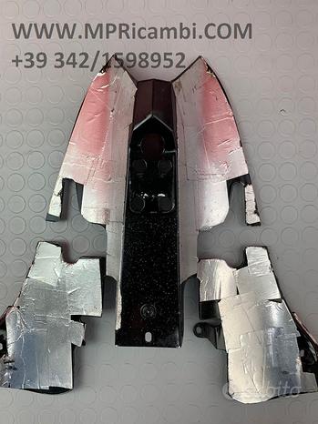 Subito SOTTOCODONE NERO YAMAHA R1 2007 2008 YZF