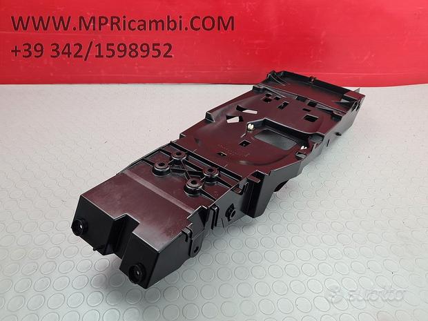 Subito SOTTOCODONE SOTTO YAMAHA R1 2002 2003 YZF