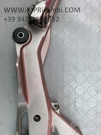 Subito SUPPORTO PEDANA HONDA HORNET 600 2008 2009