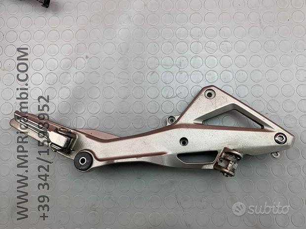 Subito SUPPORTO PEDANA HONDA HORNET 600 2008 2009