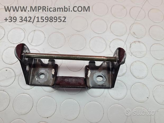 Subito SUPPORTO SERBATOIO YAMAHA R1 2002 2003 YZF