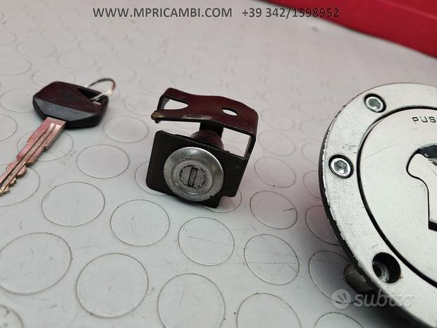 Subito TAPPO SERRATURE HONDA CBR 954 2002 2003