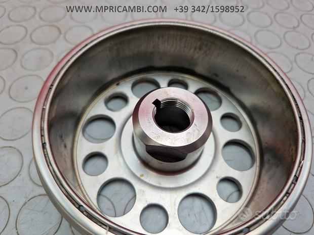 Subito VOLANO MAGNETE HONDA CBR 600 2005 2006