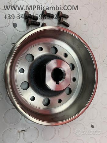 Subito VOLANO MAGNETE HONDA CBR 919 1996 1997 900