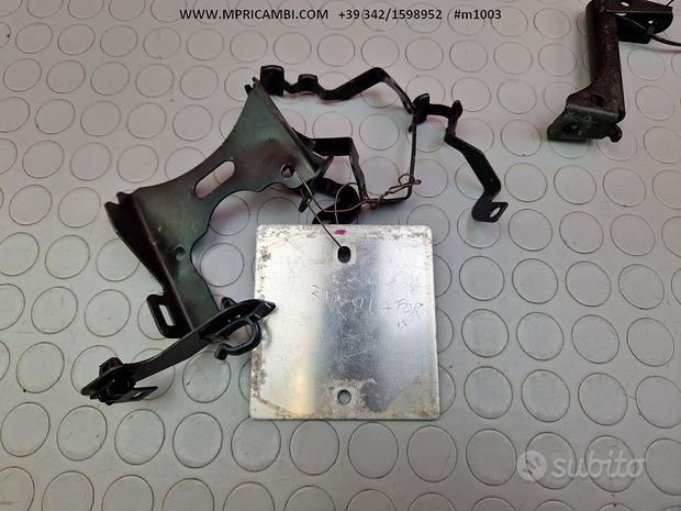 Subito SUPPORTI VARI HONDA DN01 2008 2009 DN-01 2010