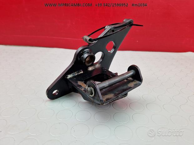 Subito SUPPORTO DESTRO KAWASAKI VN 900 2006 2007 VULCAN 2