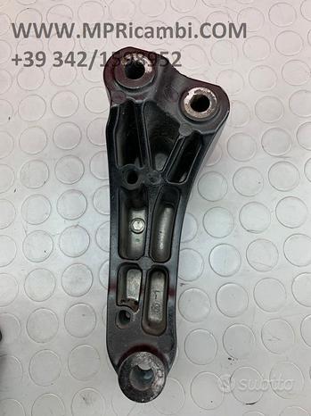 Subito SUPPORTO MOTORE KAWASAKI Z750 2004 2005 2006