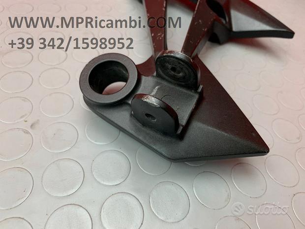 Subito SUPPORTO PEDANA KAWASAKI Z750 2007 2008 2009