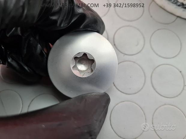 Subito TAPPO LATERALE BMW K1200S 2004 2005 K1200 2006 200