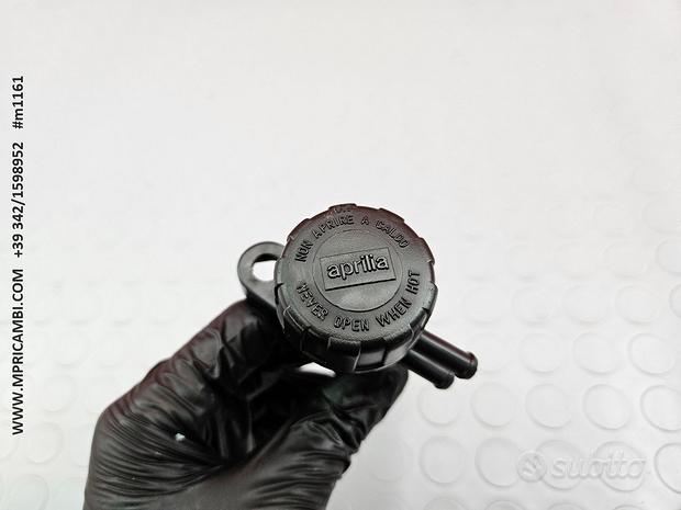 Subito TAPPO RIEMPIMENTO APRILIA SHIVER 750 2007 2008 SL