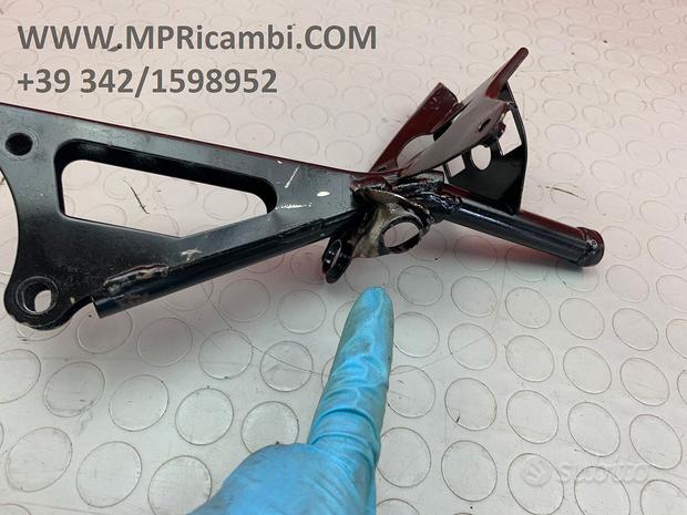 Subito TELAIETTO ANTERIORE HONDA CBR 919 1996 1997 900