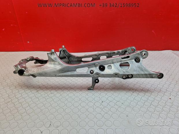 Subito TELAIETTO POSTERIORE HONDA CBR 600 2005 2006
