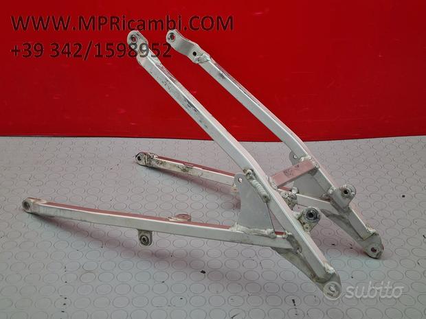 Subito TELAIETTO POSTERIORE SUZUKI RM 250 1998 1999 RM250