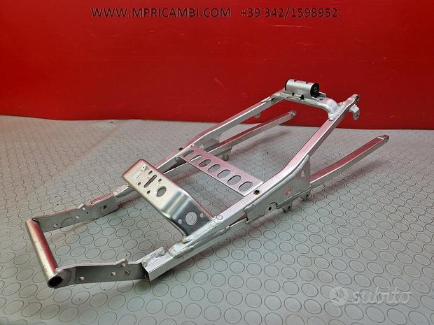 Subito TELAIETTO POSTERIORE YAMAHA R6 1999 2002 YZF 2000